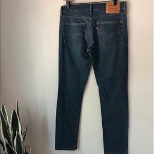 Men’s Levi 511 32x32 jeans (skinny) EUC!